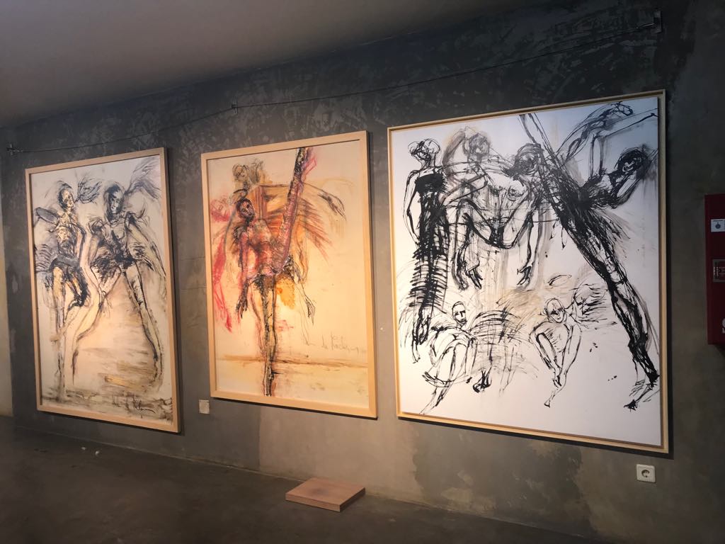 a jump in the night estudio